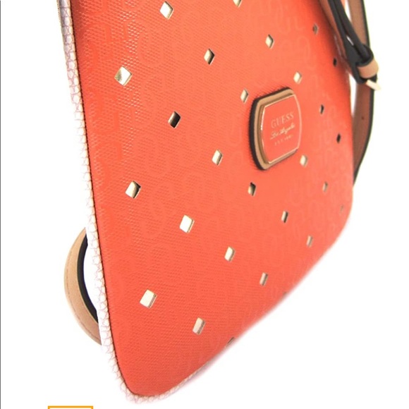 Guess Hula Girl Mirrored Crossbody Purse - Picture 2 of 9